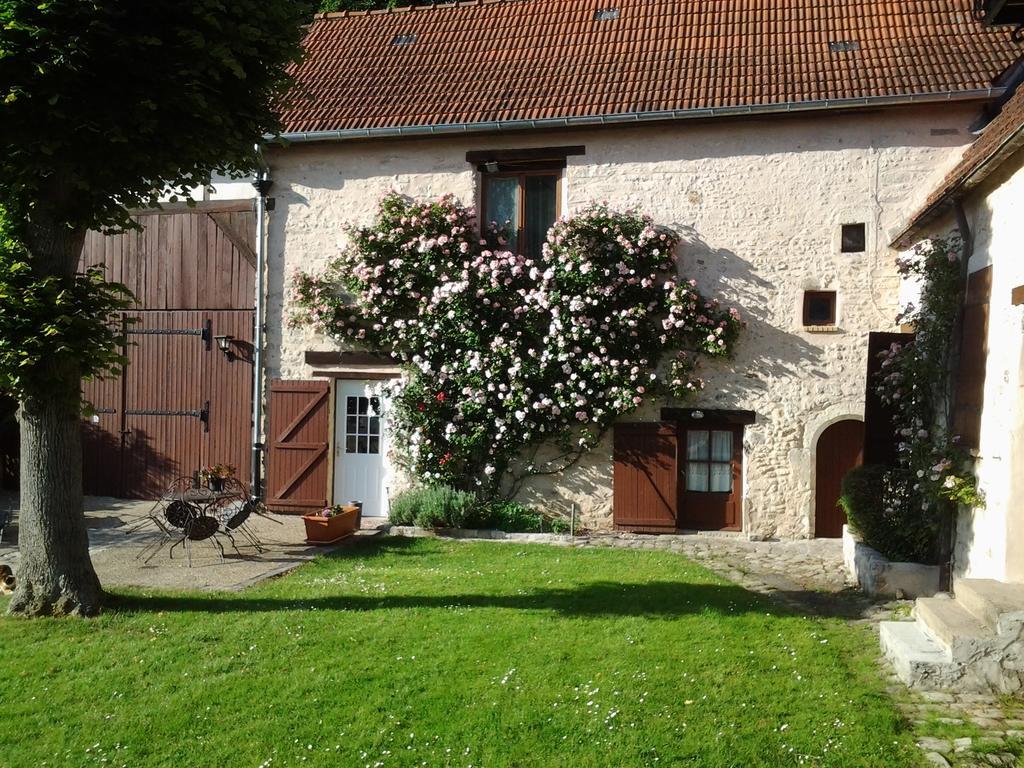 La Ferme Du Vintue Bed & Breakfast Etrechy  ภายนอก รูปภาพ