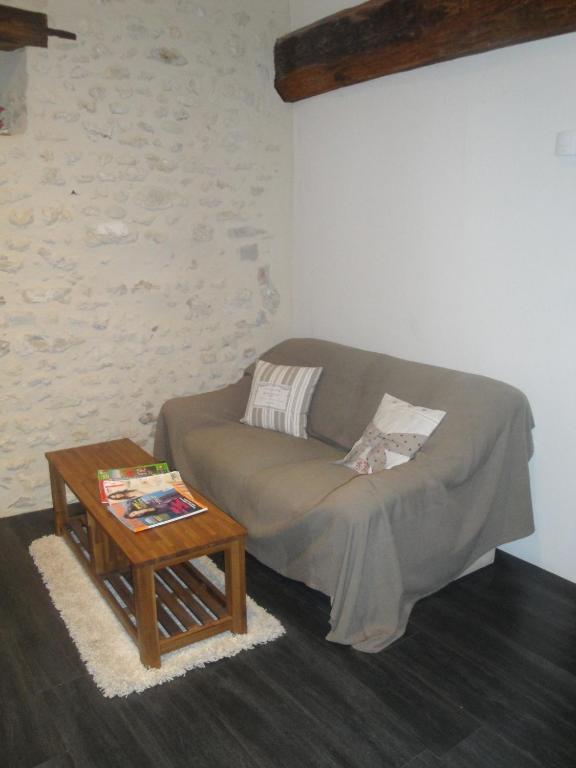 La Ferme Du Vintue Bed & Breakfast Etrechy  ภายนอก รูปภาพ